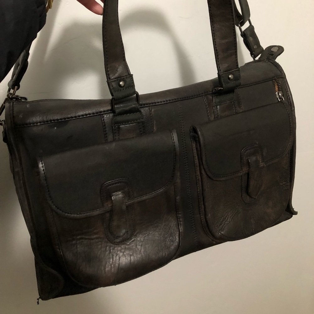 Sundance mens leather travel bag lightly used